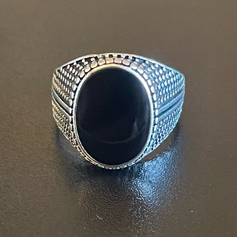 Casual black obsidian S925 silver ring size 8.75